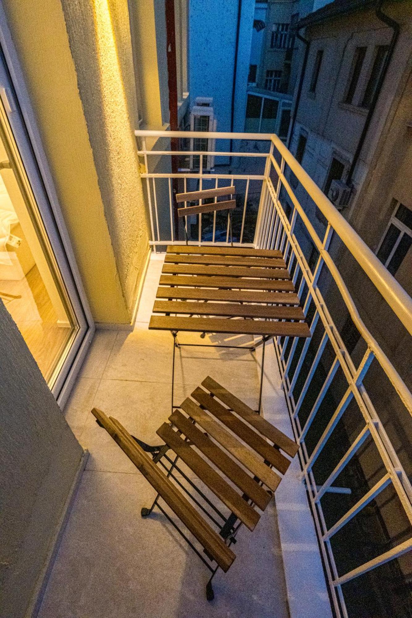 South 22 - Brand New Modern 1Bd Apt In Sofia Center Apartment Bagian luar foto